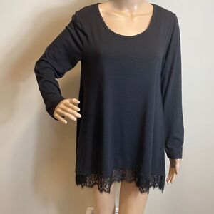 Massini black solid lace trim long sleeve tunic top size M